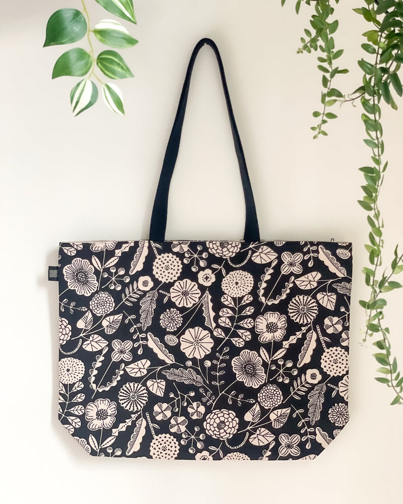 Essential Canvas Tote Bag